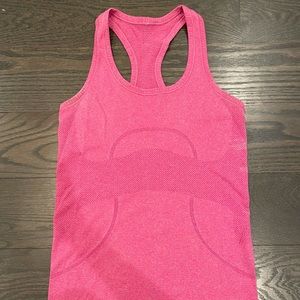 Lululemon swiftly tech tank size 4